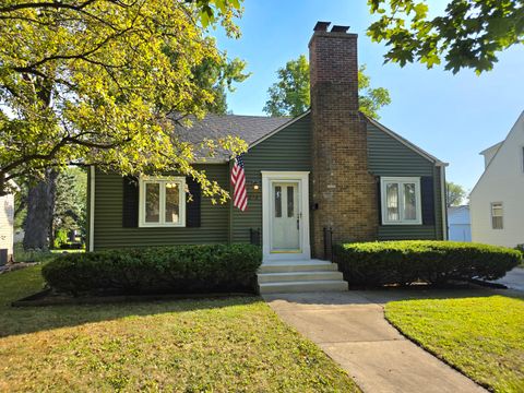 Tiny photo for 1218 Oneida Street, Joliet, IL 60435 (MLS # 12475825)