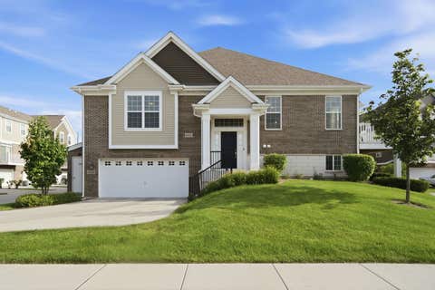 Photo of 4450 Monroe Court, Naperville, IL 60564 (MLS # 12702241)