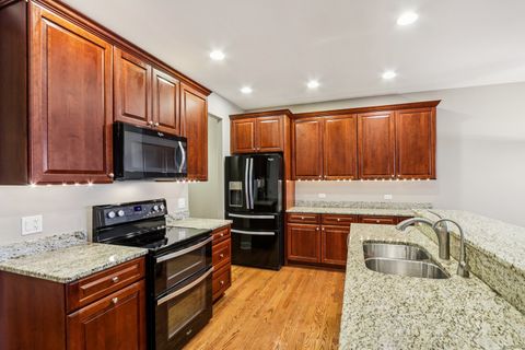 Tiny photo for 1341 Ashbury Circle, Lemont, IL 60439 (MLS # 12494657)