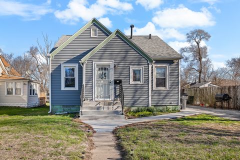 Photo of 1021 21st Avenue, Rock Island, IL 61201 (MLS # 12604820)