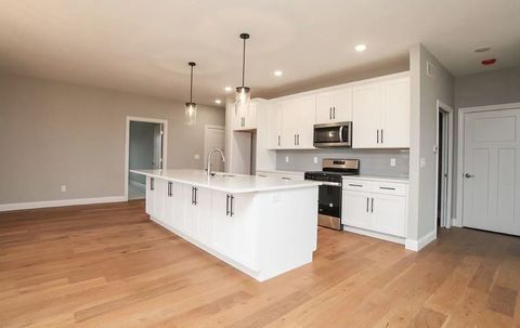 Tiny photo for 1 Saint Ivans Circle, Bloomington, IL 61705 (MLS # 12538841)