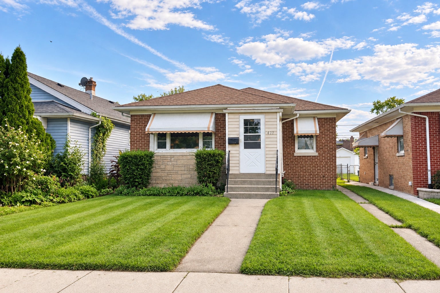 492 Price Avenue