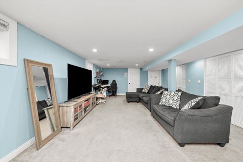 Tiny photo for 4512 S Laporte Avenue, Chicago, IL 60638 (MLS # 12579052)