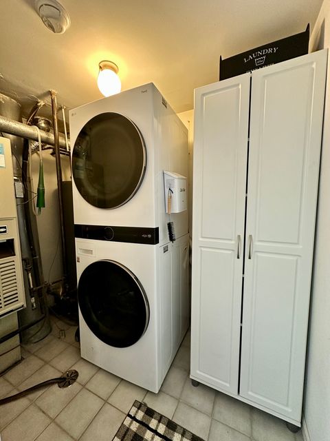 Tiny photo for 418 Waterford Court, Carol Stream, IL 60188 (MLS # 12583180)