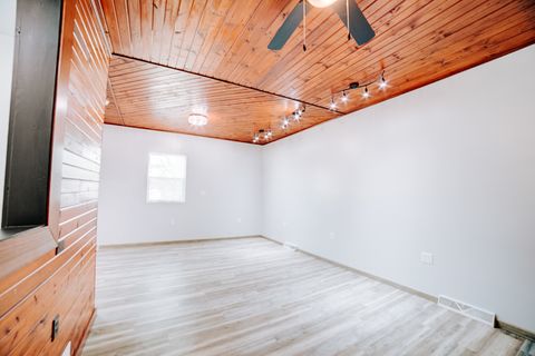 Tiny photo for 100 E Lyle Street, Milford, IL 60953 (MLS # 12412440)