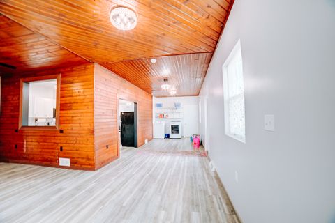 Tiny photo for 100 E Lyle Street, Milford, IL 60953 (MLS # 12412440)