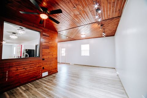 Tiny photo for 100 E Lyle Street, Milford, IL 60953 (MLS # 12412440)