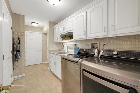 Tiny photo for 1417 Sherwood Lane, Geneva, IL 60134 (MLS # 12471839)
