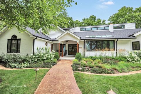 Photo of 1417 Sherwood Lane, Geneva, IL 60134 (MLS # 12471839)