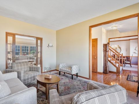 Tiny photo for 5355 Heather Glen Circle, Bettendorf, IA 52722 (MLS # 12599306)