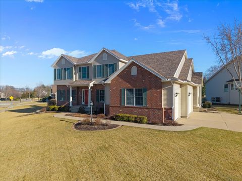 Tiny photo for 5355 Heather Glen Circle, Bettendorf, IA 52722 (MLS # 12599306)