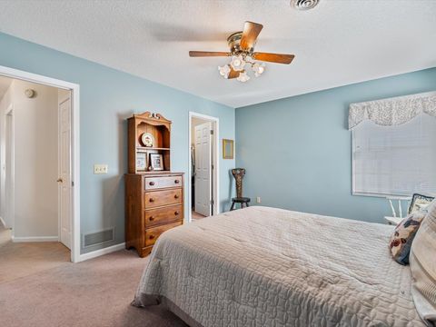 Tiny photo for 5355 Heather Glen Circle, Bettendorf, IA 52722 (MLS # 12599306)