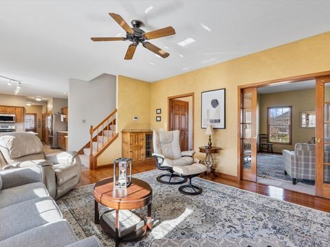 Tiny photo for 5355 Heather Glen Circle, Bettendorf, IA 52722 (MLS # 12599306)