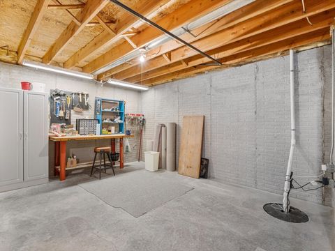 Tiny photo for 5355 Heather Glen Circle, Bettendorf, IA 52722 (MLS # 12599306)