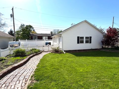 Tiny photo for 2110 29th Street, Rock Island, IL 61201 (MLS # 12628644)