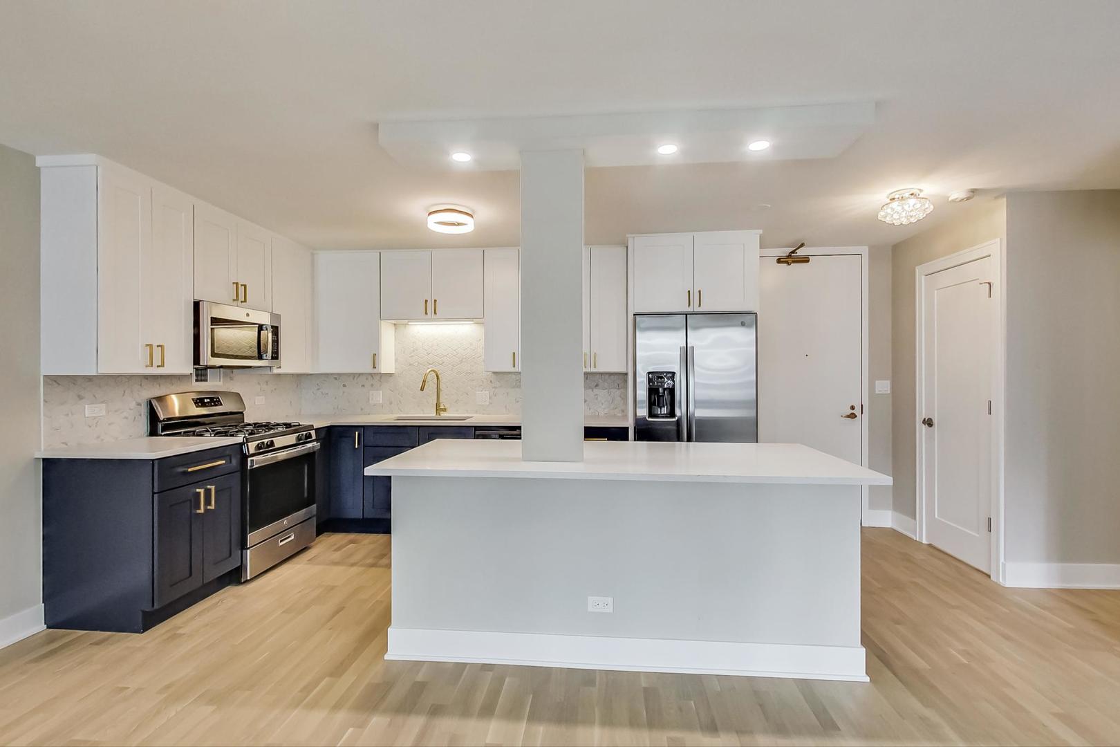 400 E Randolph Street 2624