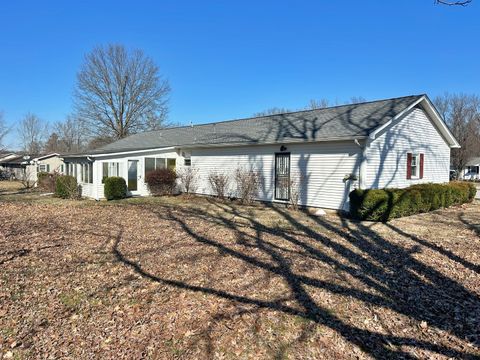 Tiny photo for 120 Southwest Drive, Harrisburg, IL 62946 (MLS # 12581174)