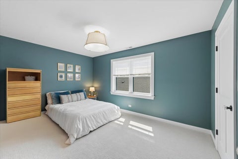 Tiny photo for 4929 N Fairfield Avenue, Chicago, IL 60625 (MLS # 12752641)