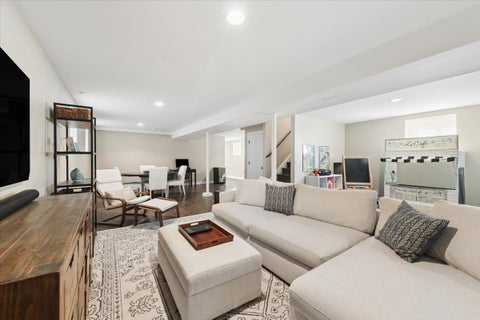 Tiny photo for 4929 N Fairfield Avenue, Chicago, IL 60625 (MLS # 12752641)