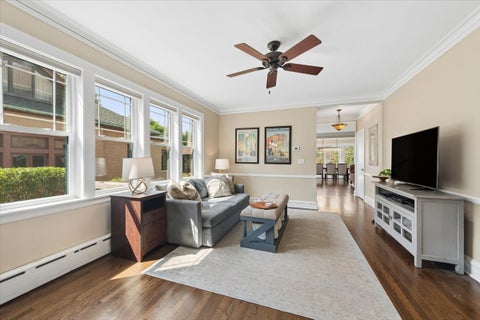 Tiny photo for 4929 N Fairfield Avenue, Chicago, IL 60625 (MLS # 12752641)