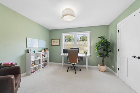 Tiny photo for 4929 N Fairfield Avenue, Chicago, IL 60625 (MLS # 12752641)