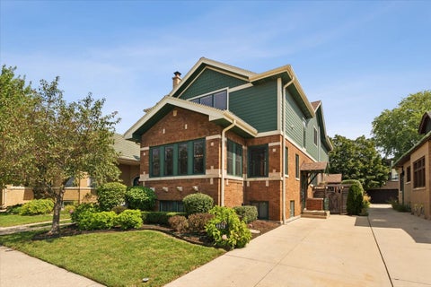 Photo of 4929 N Fairfield Avenue, Chicago, IL 60625 (MLS # 12752641)