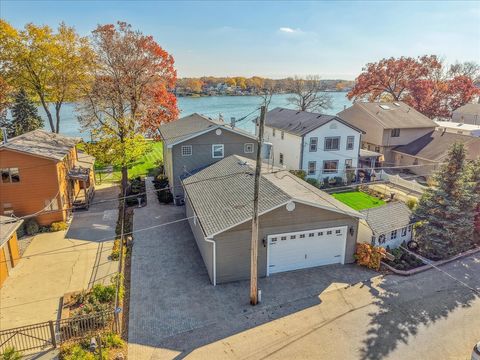 Tiny photo for 40857 N Park Avenue, Antioch, IL 60002 (MLS # 12564064)