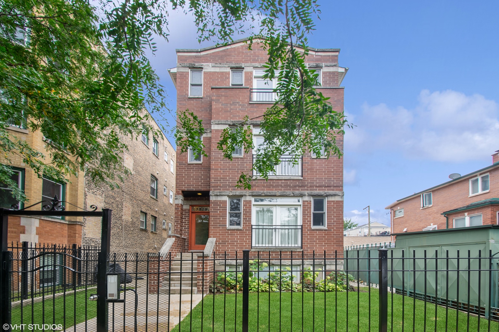 3519 W Medill Avenue 3
