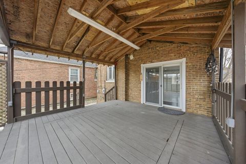 Tiny photo for 5221 S Parkside Avenue, Chicago, IL 60638 (MLS # 12576743)