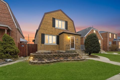 Tiny photo for 5221 S Parkside Avenue, Chicago, IL 60638 (MLS # 12576743)