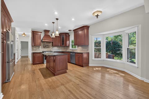 Tiny photo for 1315 Hawkins Court, St. Charles, IL 60174 (MLS # 12719967)