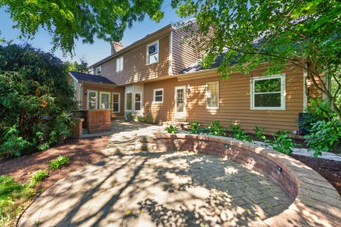 Tiny photo for 1315 Hawkins Court, St. Charles, IL 60174 (MLS # 12719967)