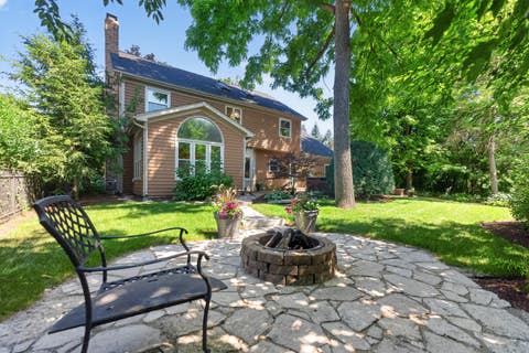 Tiny photo for 1315 Hawkins Court, St. Charles, IL 60174 (MLS # 12719967)