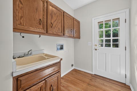 Tiny photo for 1315 Hawkins Court, St. Charles, IL 60174 (MLS # 12719967)