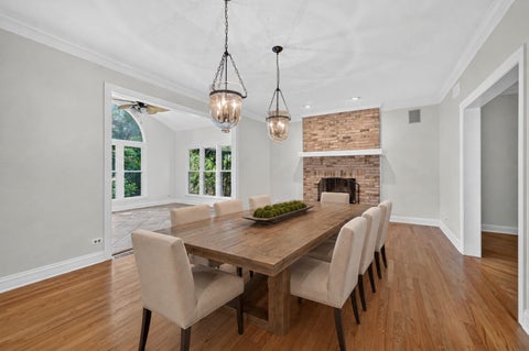 Tiny photo for 1315 Hawkins Court, St. Charles, IL 60174 (MLS # 12719967)