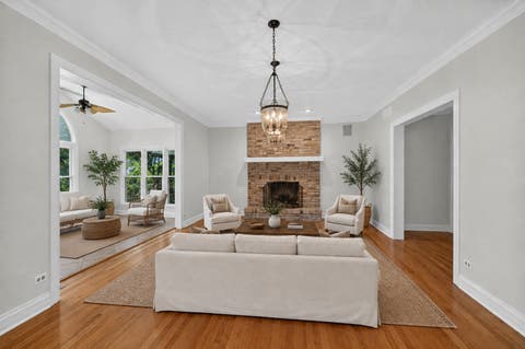 Tiny photo for 1315 Hawkins Court, St. Charles, IL 60174 (MLS # 12719967)
