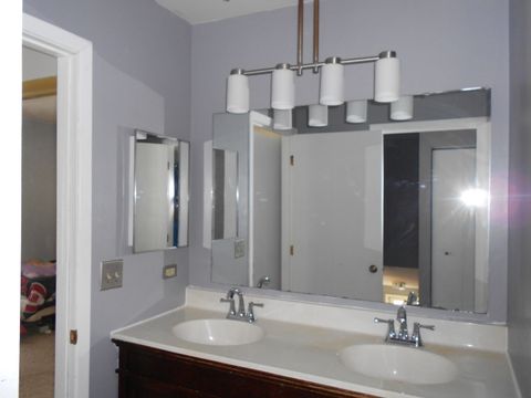 Tiny photo for 89 Stonefield Drive, Glendale Heights, IL 60139 (MLS # 12487400)