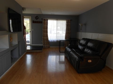 Tiny photo for 89 Stonefield Drive, Glendale Heights, IL 60139 (MLS # 12487400)