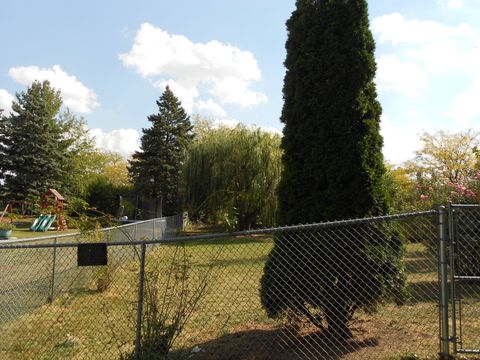 Tiny photo for 89 Stonefield Drive, Glendale Heights, IL 60139 (MLS # 12487400)