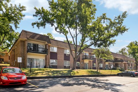 Tiny photo for 3435 83rd Street #C18, Woodridge, IL 60517 (MLS # 12471939)