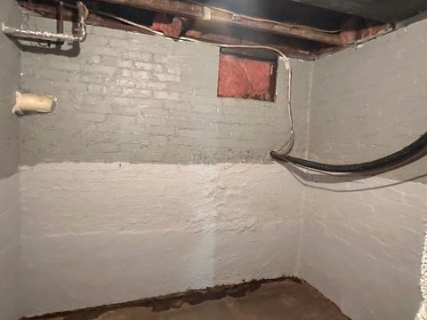 Tiny photo for 612 Pleasant Court, Marion, IL 62959 (MLS # 12559581)