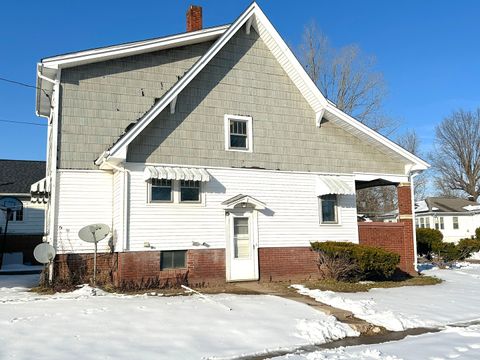 Tiny photo for 612 Pleasant Court, Marion, IL 62959 (MLS # 12559581)