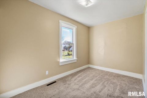 Tiny photo for 2011 W 2ND Street, Davenport, IA 52802 (MLS # QC4269385)