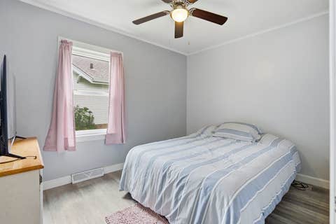 Tiny photo for 335 W 30th Street, Davenport, IA 52803 (MLS # 12716530)