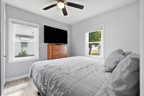 Tiny photo for 335 W 30th Street, Davenport, IA 52803 (MLS # 12716530)
