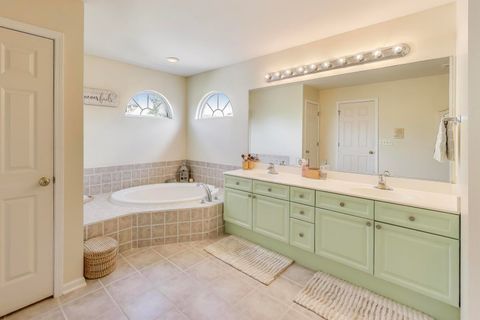 Tiny photo for 17119 W Prairieview Lane, Gurnee, IL 60031 (MLS # 12478774)