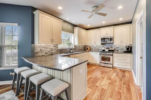 Tiny photo for 17119 W Prairieview Lane, Gurnee, IL 60031 (MLS # 12478774)
