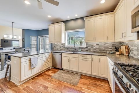 Tiny photo for 17119 W Prairieview Lane, Gurnee, IL 60031 (MLS # 12478774)