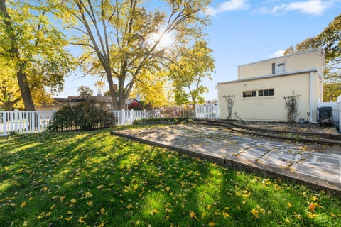 Tiny photo for 3930 W 98th Street, Evergreen Park, IL 60805 (MLS # 12795600)