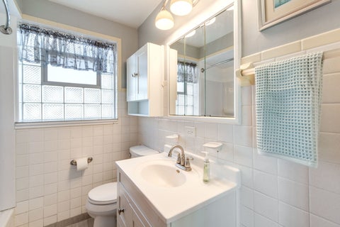 Tiny photo for 3930 W 98th Street, Evergreen Park, IL 60805 (MLS # 12795600)